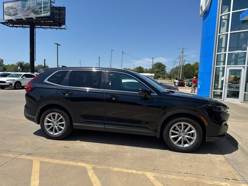 Used 2026 Honda CR-V EX image 4