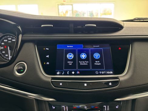 Used 2020 Cadillac XT5 Premium Luxury image 43