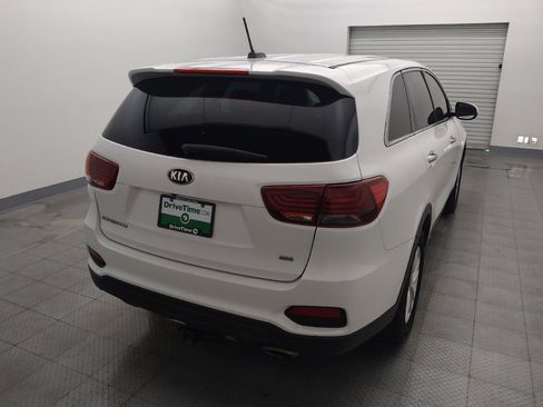 Used 2020 Kia Sorento L image 7