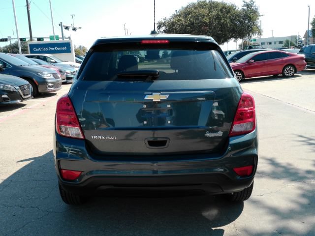 Used 2022 Chevrolet Trax LS w/ Tint and Cruise Package AWD/4WD image 7