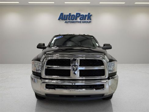 Used 2017 RAM 3500 Tradesman w/ Chrome Appearance Group image 2