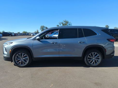 New 2026 Buick Enclave Preferred w/ Super Cruise Package FWD image 5