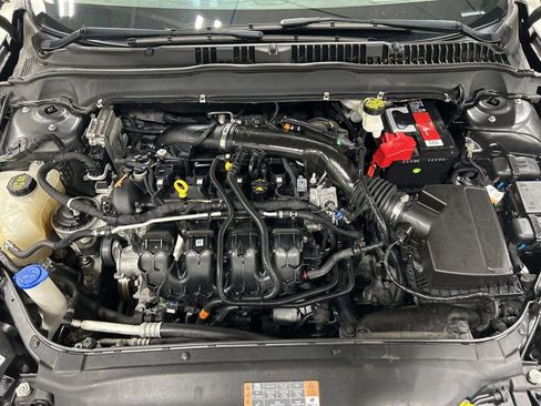 Certified 2020 Ford Fusion Titanium AWD/4WD image 29