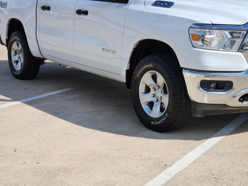 Used 2023 RAM 1500 Big Horn AWD/4WD image 11