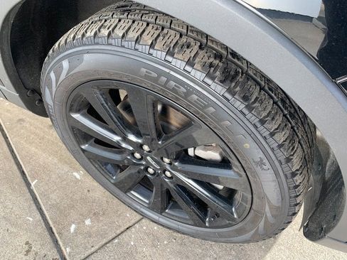 Certified 2023 Lincoln Nautilus Reserve w/ Monochromatic Package image 10