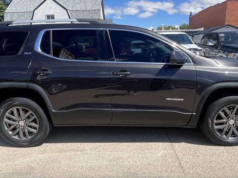 Used 2018 GMC Acadia SLT image 1
