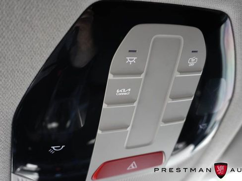 Used 2025 Kia K4 FWD image 28