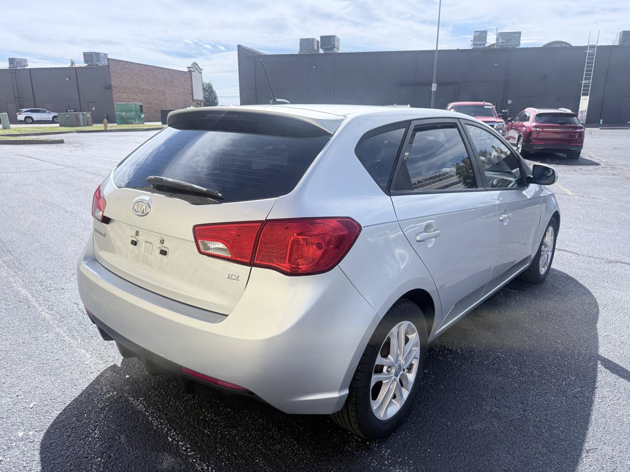 Used 2011 Kia Forte EX FWD image 5