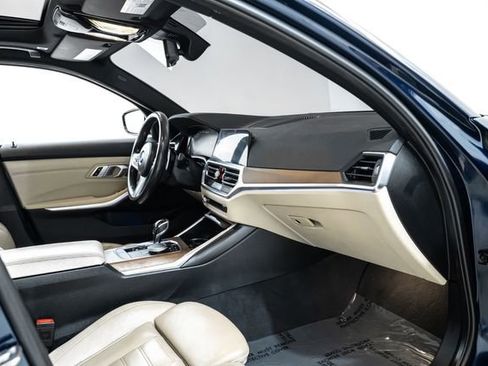 Used 2020 BMW M340i xDrive M340i xDrive with Many w/ Driving Assistance Package image 24