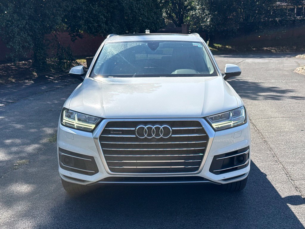 Used 2019 Audi Q7 2.0T Premium Plus w/ Premium Plus Package AWD/4WD image 2