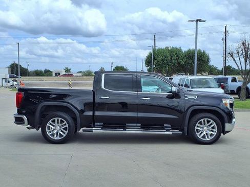 Used 2022 GMC Sierra 1500 SLT RWD image 2