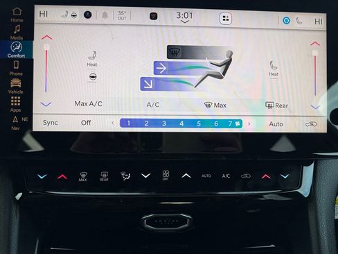 New 2026 Jeep Grand Cherokee Altitude image 29