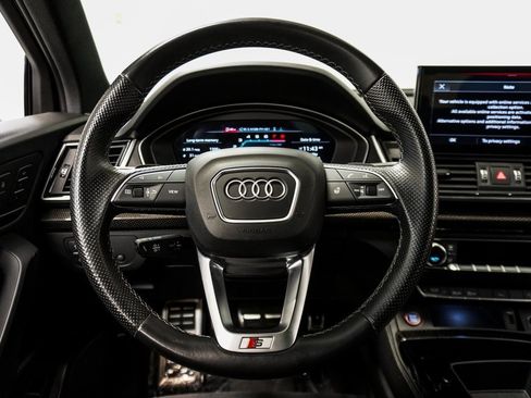 Used 2022 Audi SQ5 Premium Plus w/ Premium Plus Package image 16