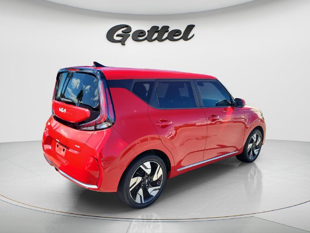 Used 2023 Kia Soul GT-Line FWD image 7