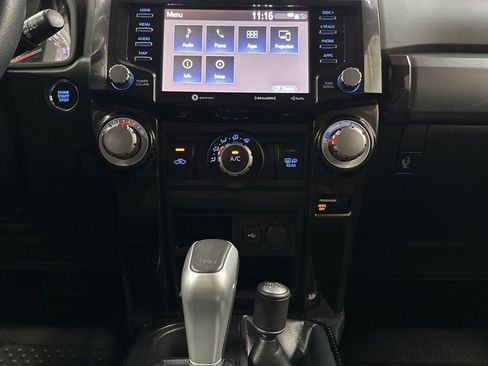 Used 2023 Toyota 4Runner TRD Off-Road image 23