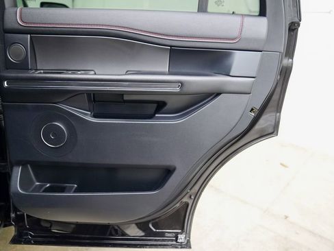 Used 2020 Ford Expedition Limited w/ Equipment Group 303A image 13