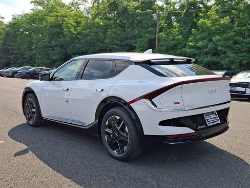 New 2026 Kia EV6 Wind AWD/4WD image 3