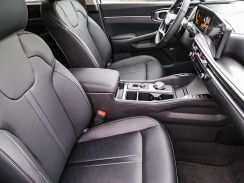 Certified 2026 Kia Sorento EX w/ EX Premium Package AWD/4WD image 15