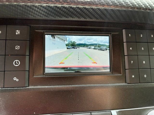 Used 2022 Ford Mustang Coupe w/ Black Accent Package RWD image 5
