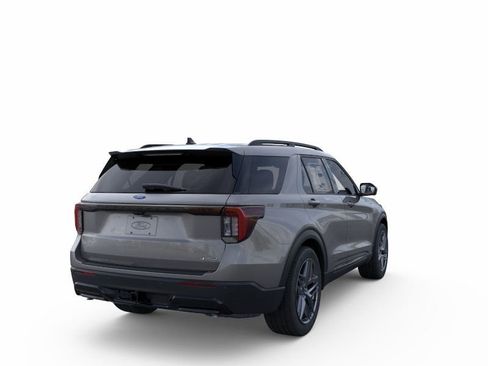 New 2026 Ford Explorer ST-Line w/ ST-Line Street Pack AWD/4WD image 8