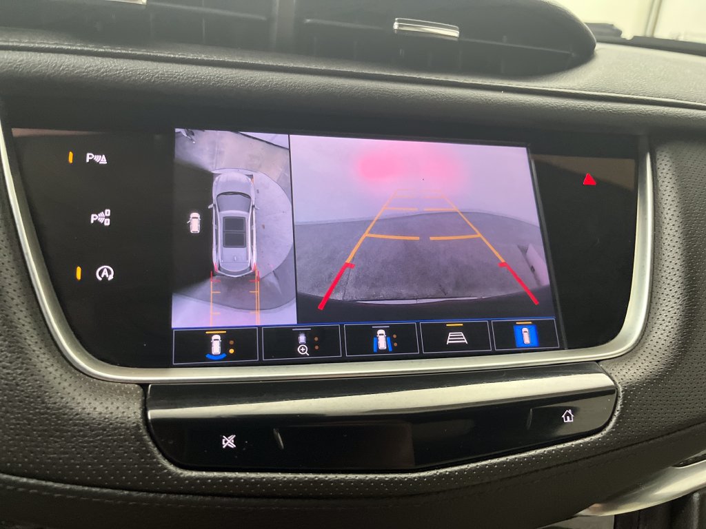 Used 2023 Cadillac XT5 Sportv w/ Technology Package AWD/4WD image 18