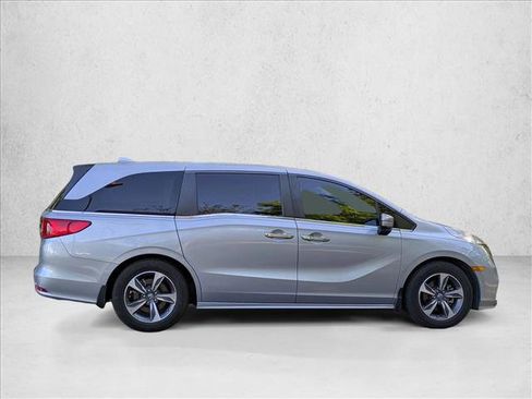 Used 2020 Honda Odyssey Touring image 4
