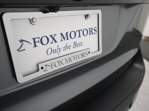 Certified 2025 Nissan Kicks SV image 36