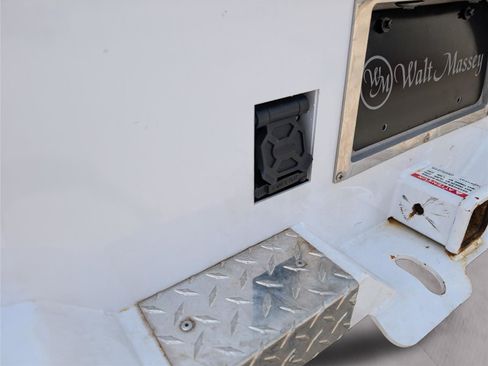 Used 2023 GMC Sierra 3500 AT4 w/ AT4 Preferred Package image 28