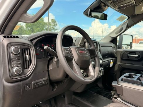 New 2026 GMC Sierra 2500 Pro w/ Convenience Package AWD/4WD image 13