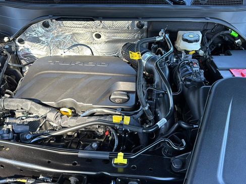 New 2026 Chevrolet Trax RS w/ Sunroof Package image 30