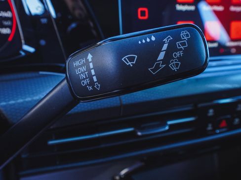 Used 2024 Volkswagen GTI Autobahn image 25