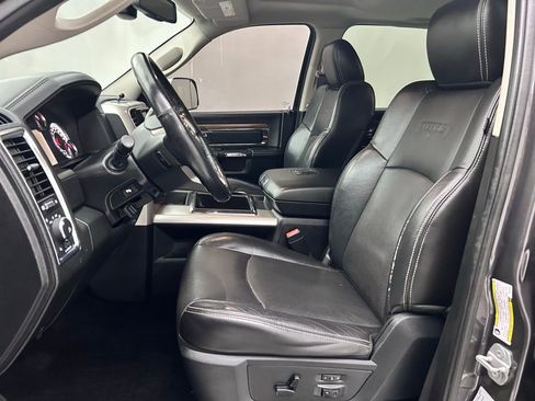 Used 2015 RAM 2500 Laramie w/ Convenience Group image 13