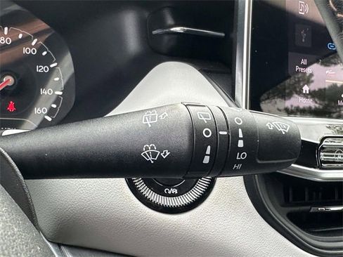 Certified 2022 Jeep Compass Limited image 35