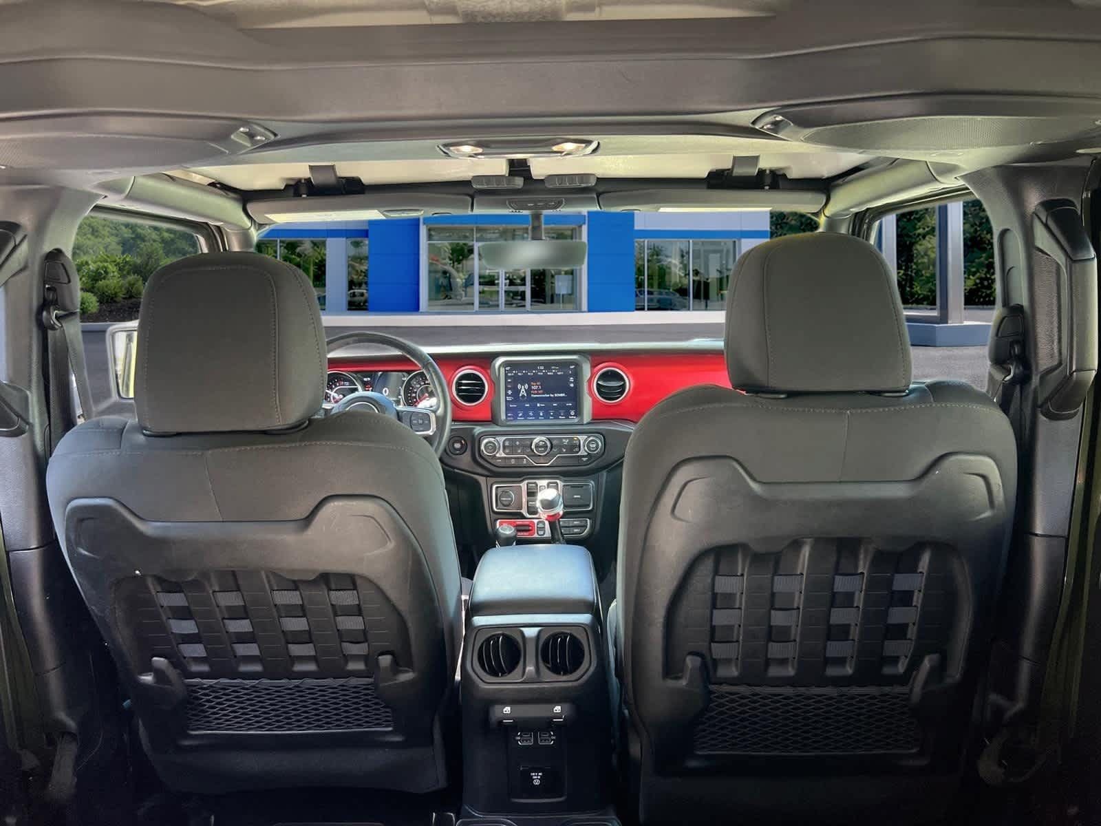 Used 2021 Jeep Wrangler Unlimited Rubicon AWD/4WD image 32