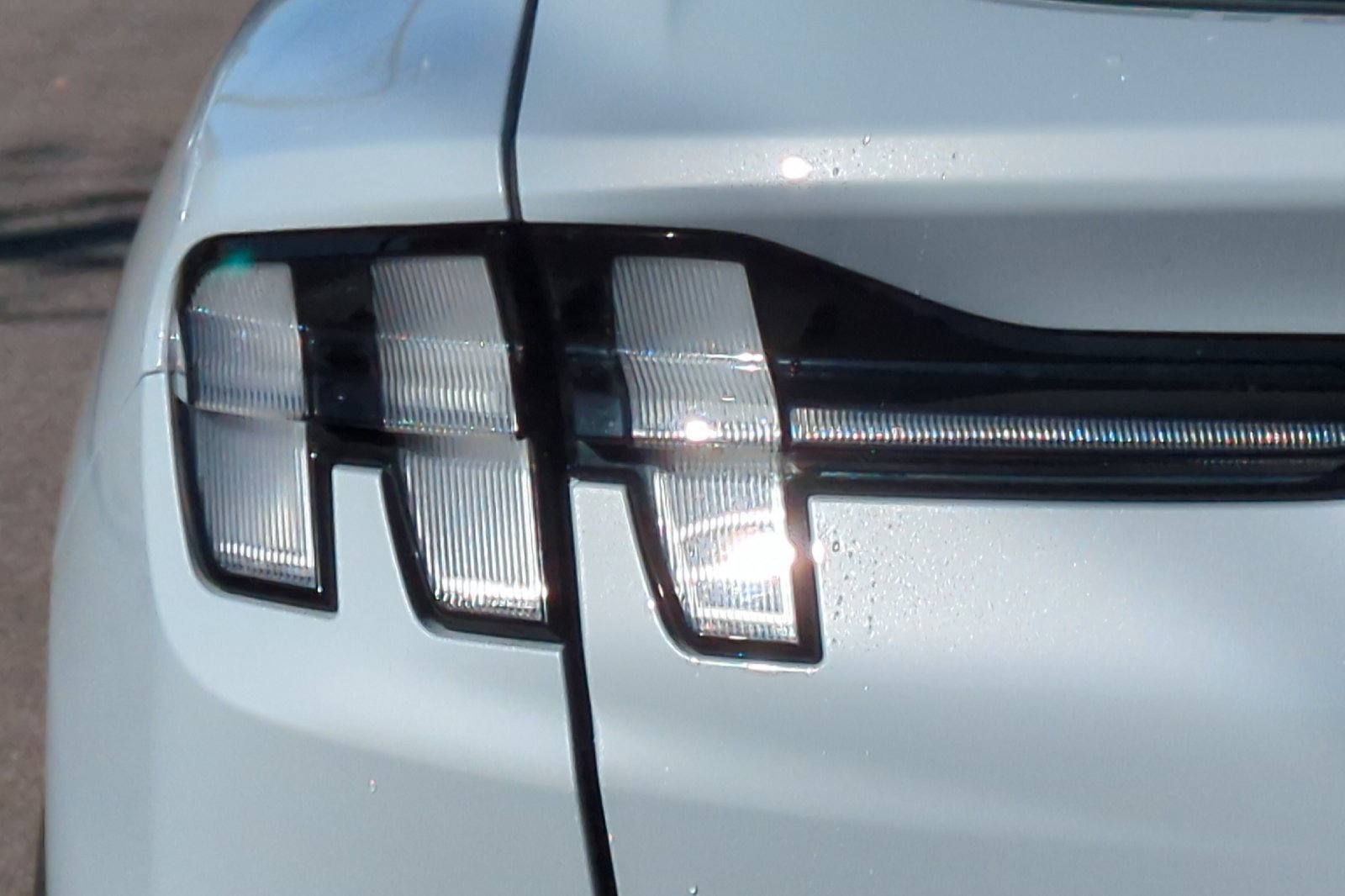 Used 2023 Ford Mustang Mach-E Premium AWD/4WD image 47