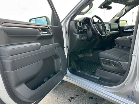 Used 2022 Chevrolet Silverado 1500 RST image 19