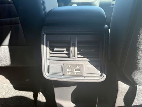 Certified 2026 Subaru Forester Premium image 34