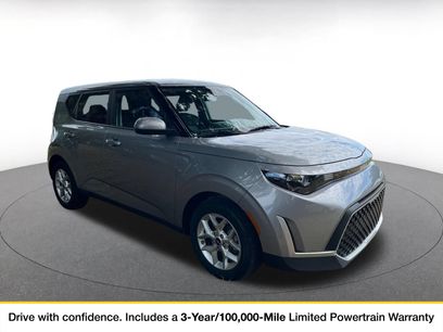 Used 2025 Kia Soul LX w/ LX Technology Package