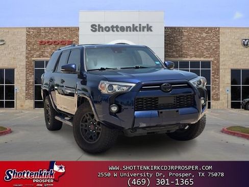 Used 2022 Toyota 4Runner SR5 Premium w/ Moonroof Package RWD image 1