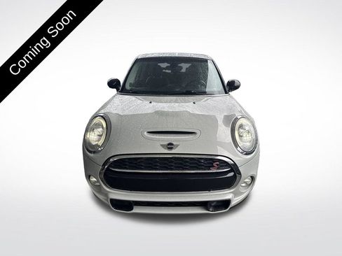 Used 2018 MINI Cooper S FWD image 2