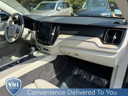 Used 2020 Volvo XC60 T5 Inscription AWD/4WD image 30