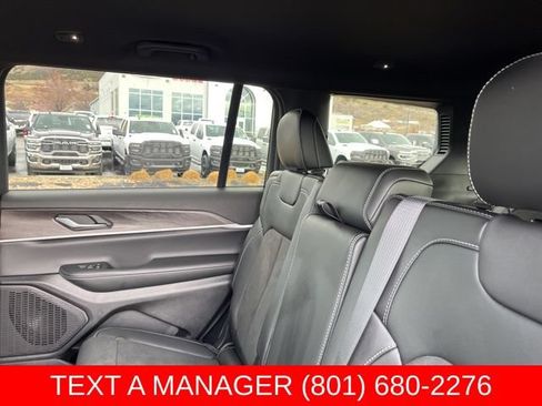 New 2026 Jeep Grand Cherokee L 4WD image 17