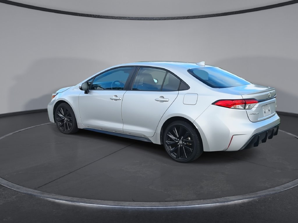 Used 2023 Toyota Corolla SE FWD image 6