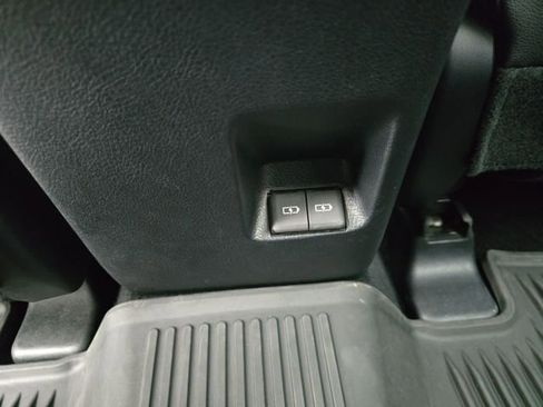 Used 2024 Toyota 4Runner TRD Off-Road Premium w/ Moonroof Package image 35