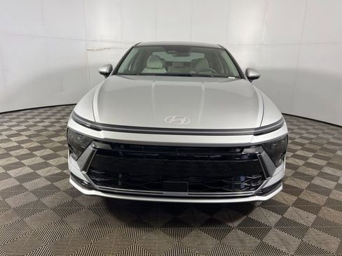 New 2025 Hyundai Sonata SEL image 2