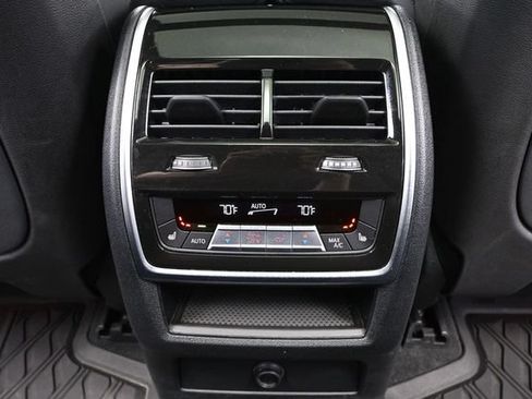 Used 2022 BMW X5 xDrive40i AWD/4WD image 42