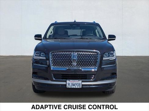 Used 2024 Lincoln Navigator Reserve image 8