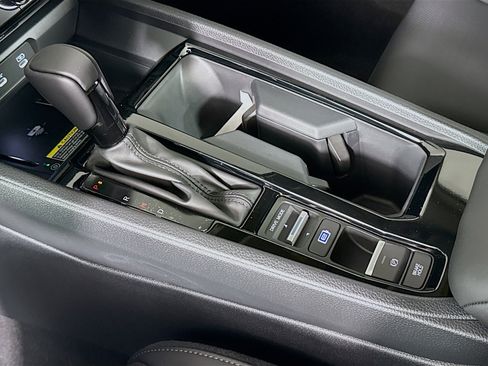 New 2025 Honda Accord EX-L image 17