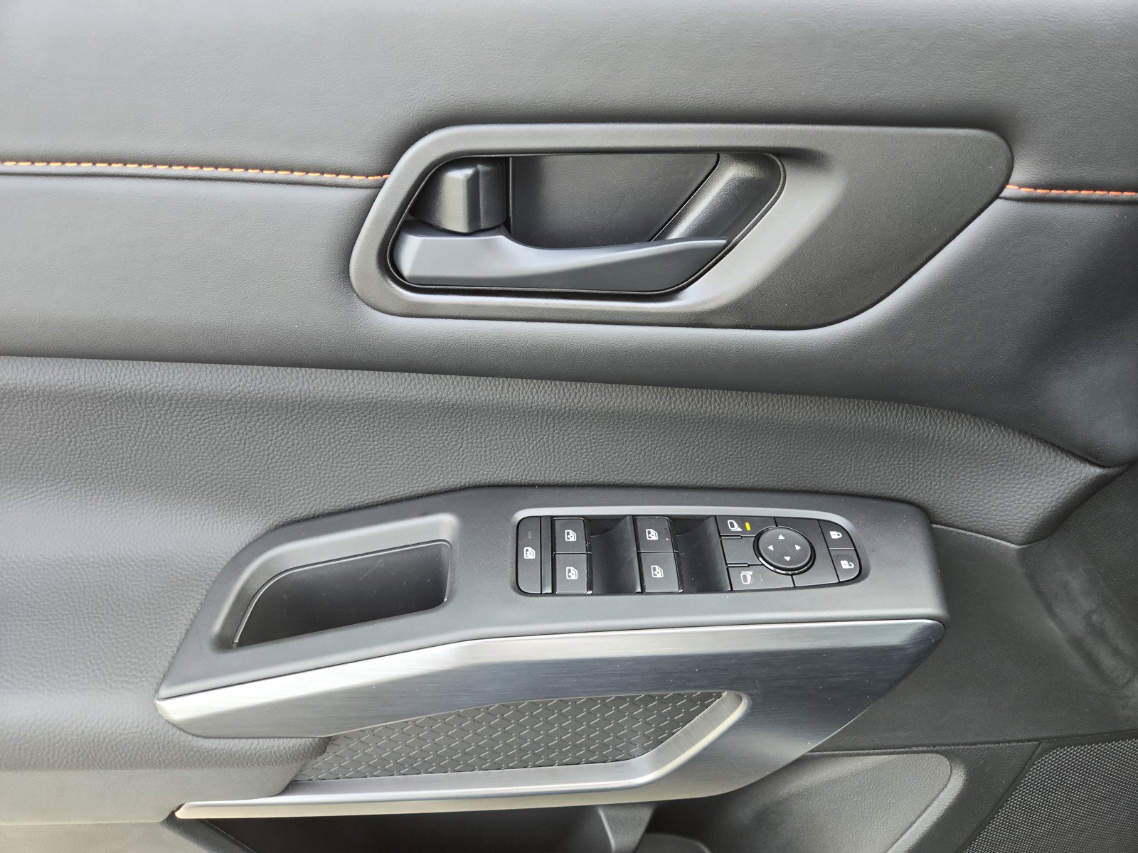 New 2026 Nissan Pathfinder Rock Creek AWD/4WD image 14