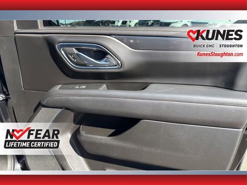 Used 2023 GMC Yukon AT4 image 41